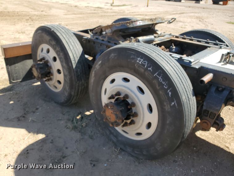 image for item DD0285 2001 Peterbilt 379  semi truck