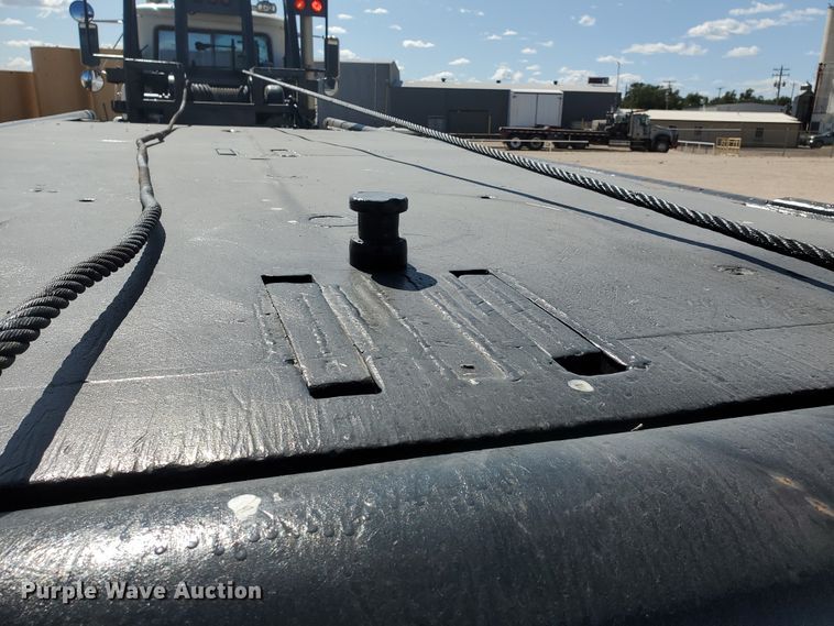 image for item DD0289 1992 Mack RD  winch truck