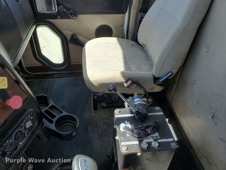 image for item DD0290 2006 Western Star 4900  semi truck