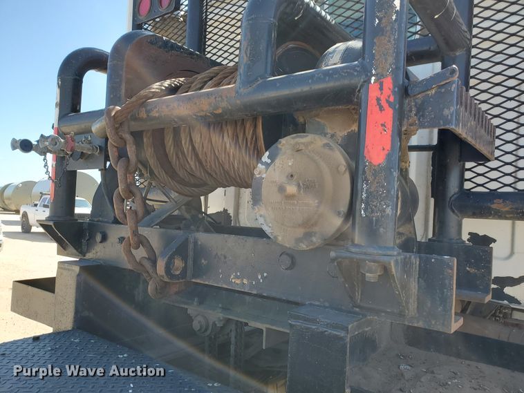 image for item DD0290 2006 Western Star 4900  semi truck