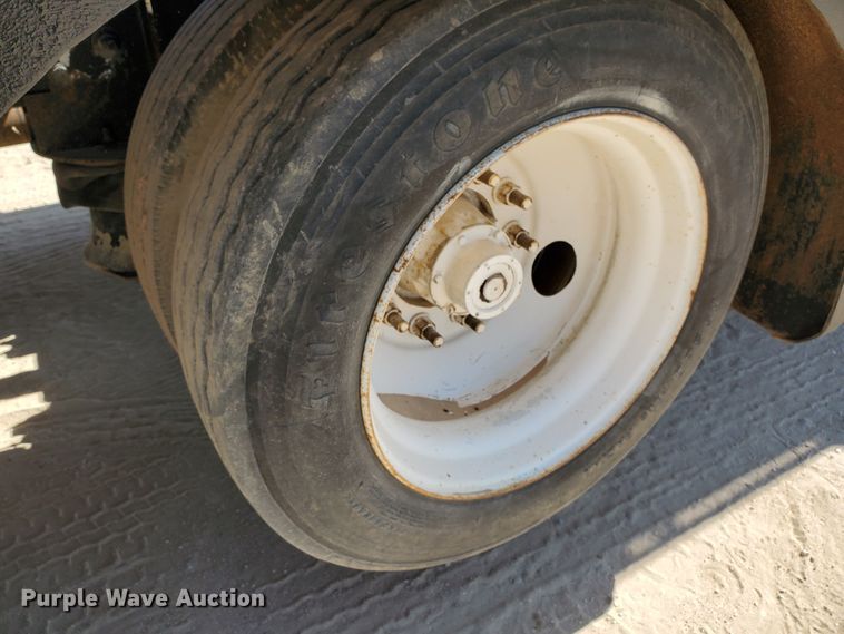 image for item DD0290 2006 Western Star 4900  semi truck