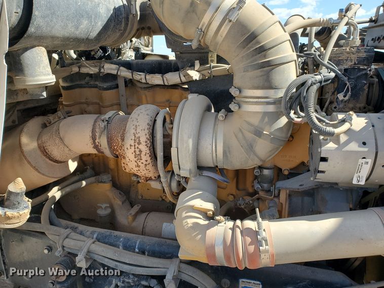 image for item DD0291 2001 Kenworth T800B  winch truck