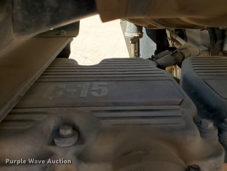 image for item DD0291 2001 Kenworth T800B  winch truck