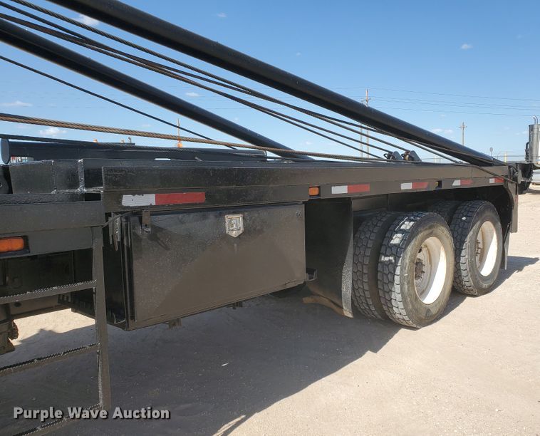 image for item DD0291 2001 Kenworth T800B  winch truck