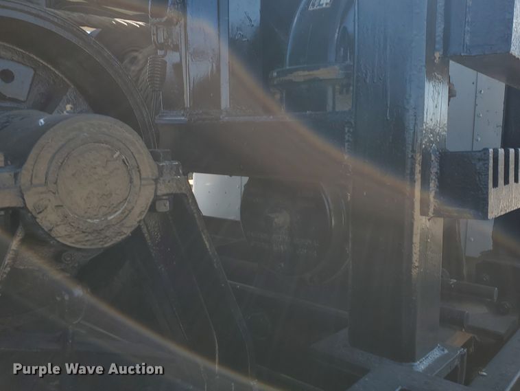 image for item DD0291 2001 Kenworth T800B  winch truck