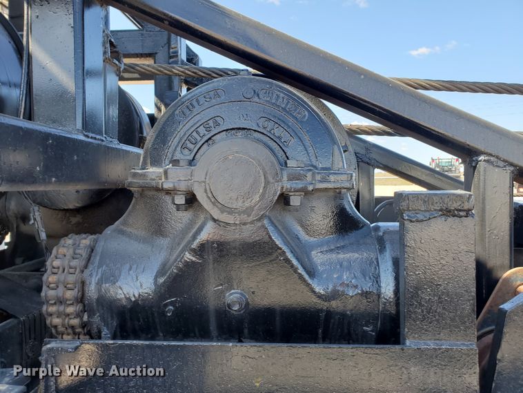 image for item DD0291 2001 Kenworth T800B  winch truck