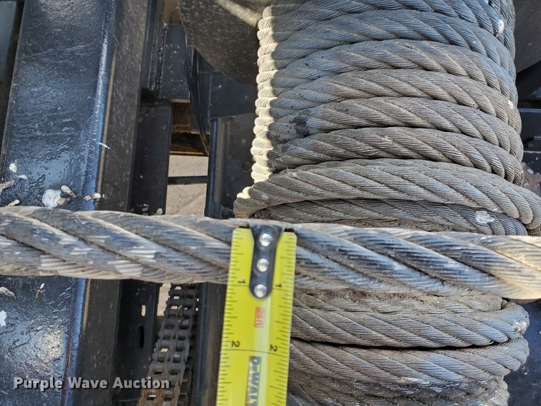 image for item DD0291 2001 Kenworth T800B  winch truck