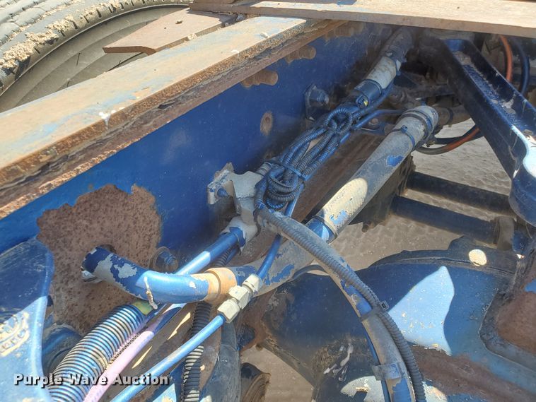 image for item DD0292 2007 Kenworth W900  semi truck