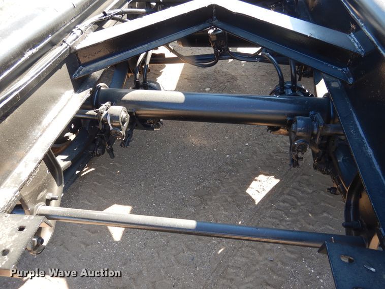 image for item EL9237 1984 Dakota chassis trailer