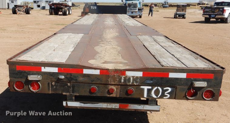 image for item EL9240 1979 Vulcan drop deck trailer