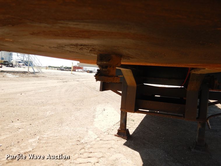 image for item EL9240 1979 Vulcan drop deck trailer