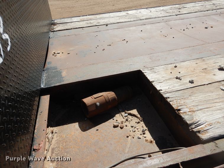 image for item EL9240 1979 Vulcan drop deck trailer