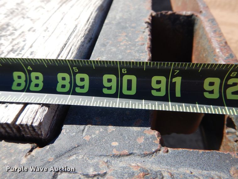 image for item EL9240 1979 Vulcan drop deck trailer