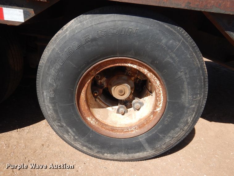 image for item EL9240 1979 Vulcan drop deck trailer