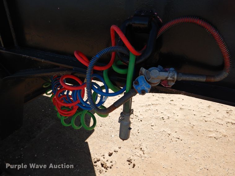 image for item GR9251 2003 Kalyn ilfield trailer