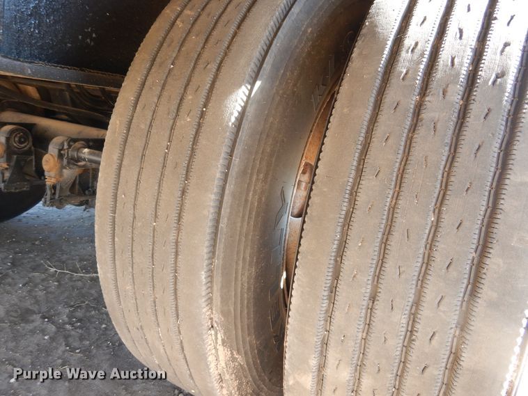 image for item GR9251 2003 Kalyn ilfield trailer