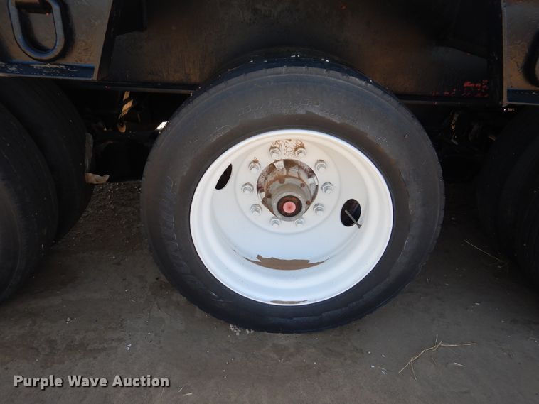 image for item GR9251 2003 Kalyn ilfield trailer