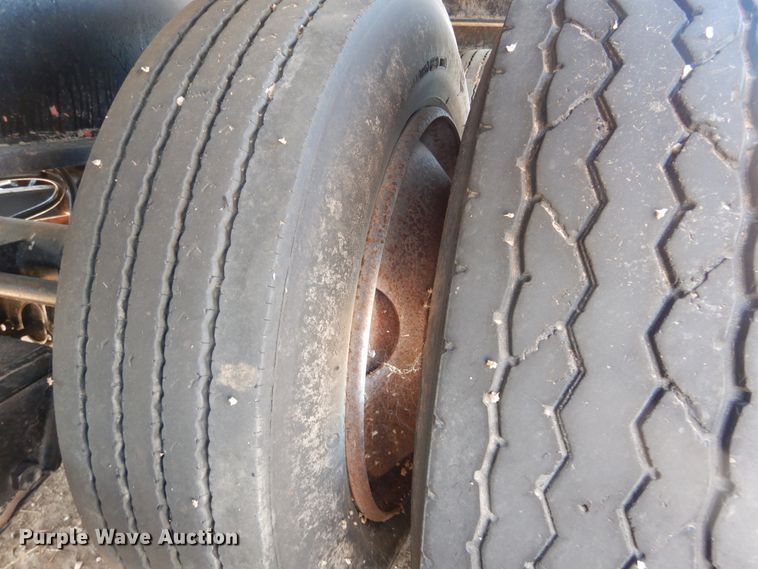 image for item GR9251 2003 Kalyn ilfield trailer