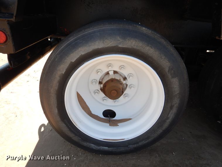 image for item GR9251 2003 Kalyn ilfield trailer