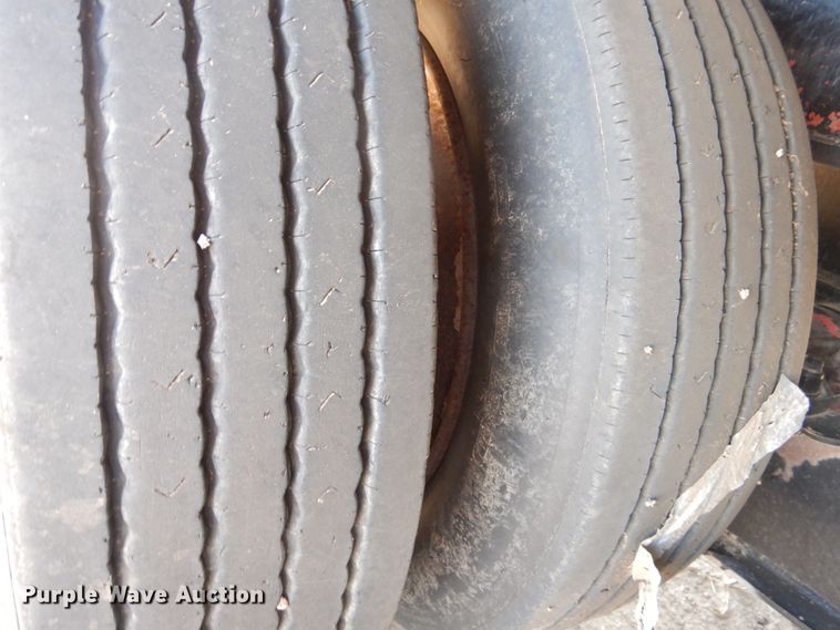 image for item GR9251 2003 Kalyn ilfield trailer