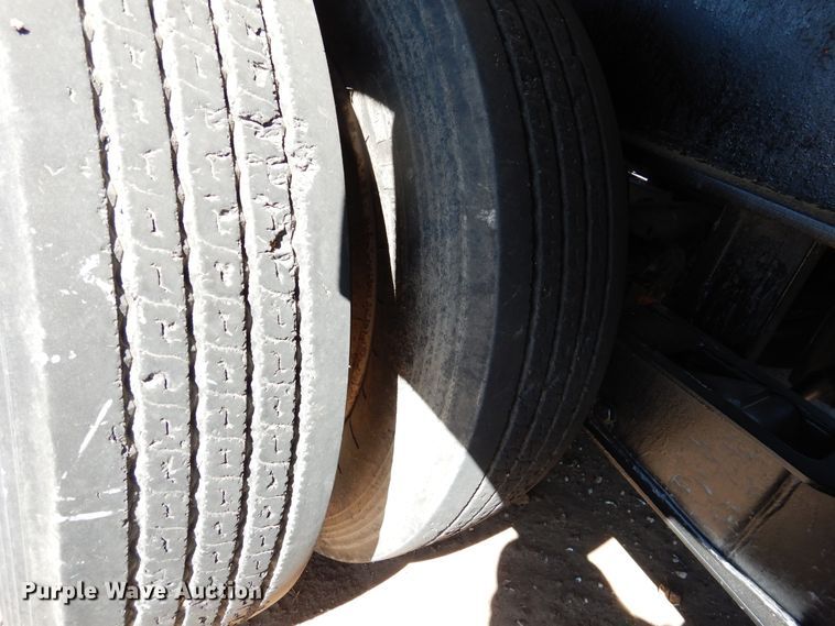 image for item GR9251 2003 Kalyn ilfield trailer