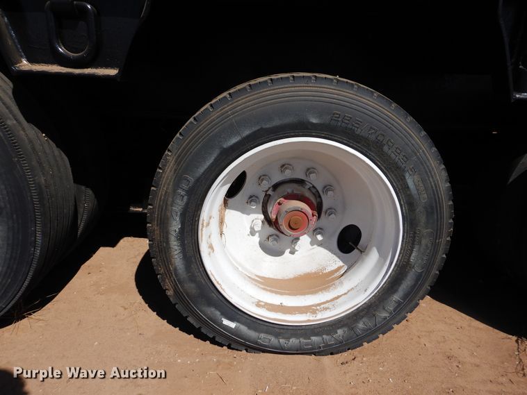 image for item GR9251 2003 Kalyn ilfield trailer