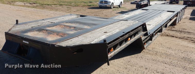 image for item GR9252 1981 Nuttall drop deck oilfield trailer