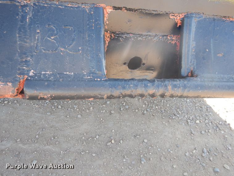 image for item GR9252 1981 Nuttall drop deck oilfield trailer