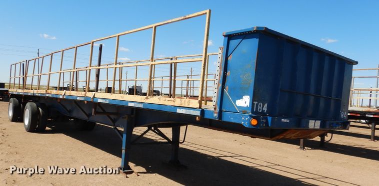 image for item GR9254 2001 Utility Trailer flatbed trailer