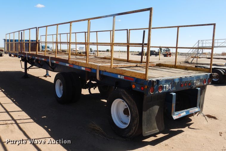 image for item GR9254 2001 Utility Trailer flatbed trailer