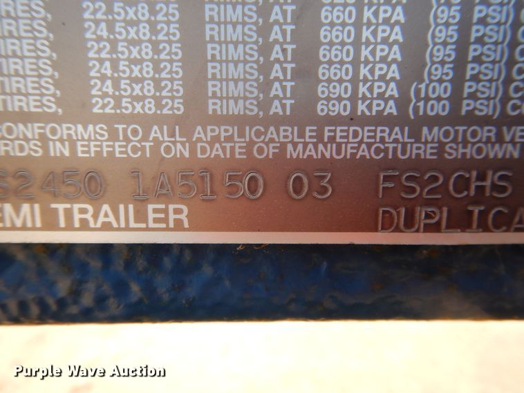 image for item GR9254 2001 Utility Trailer flatbed trailer