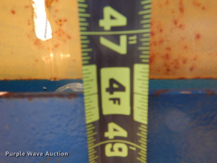 image for item GR9255 2001 Utility Trailer flatbed trailer