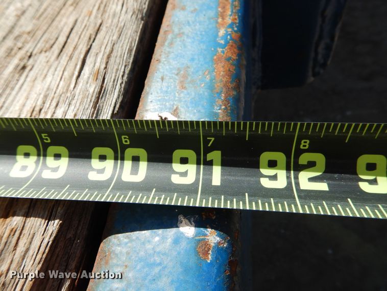 image for item GR9255 2001 Utility Trailer flatbed trailer