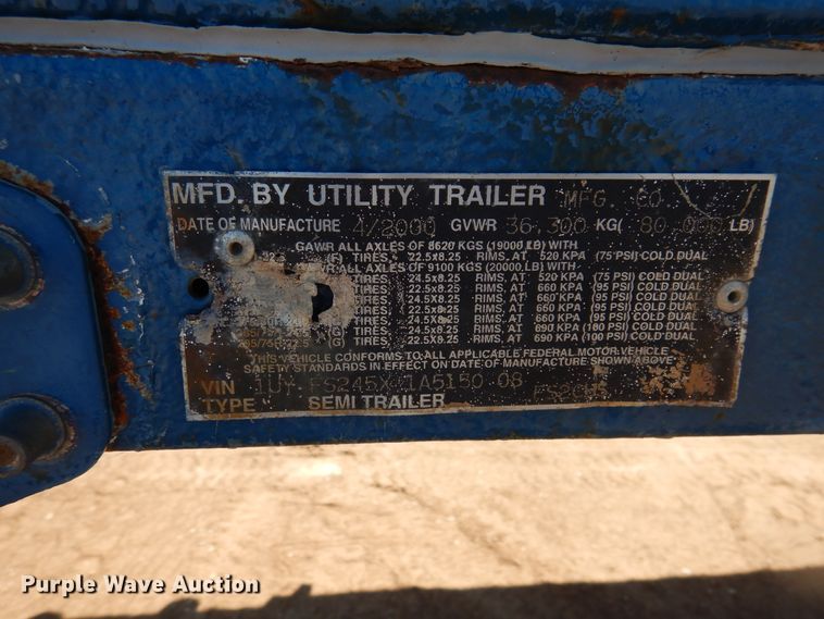 image for item GR9255 2001 Utility Trailer flatbed trailer