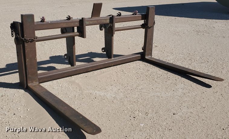 image for item GR9261 Arrow pallet forks