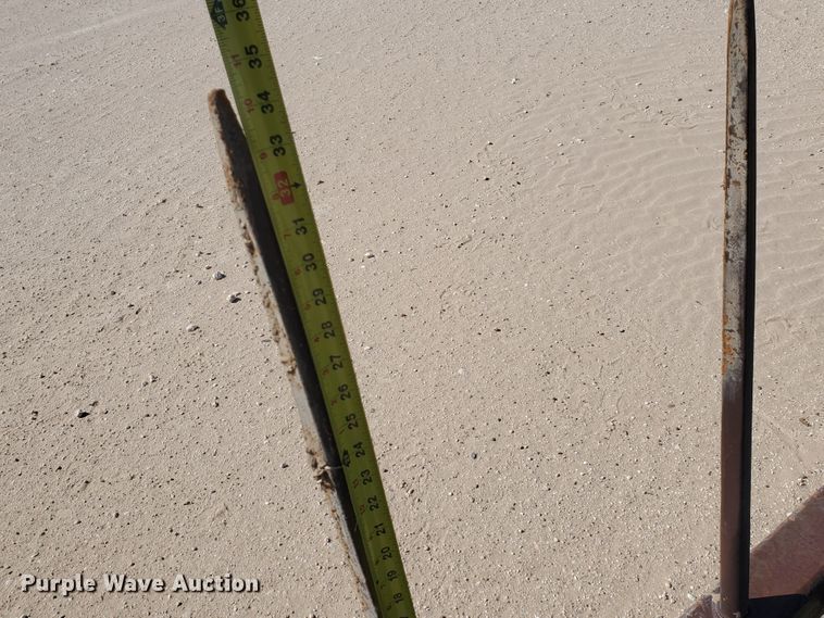 image for item GR9262 Bale spear