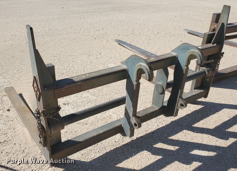 image for item GR9263 Pemberton 7636CAT914GIUF forks