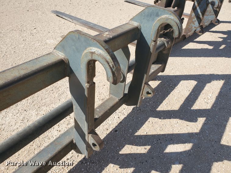 image for item GR9263 Pemberton 7636CAT914GIUF forks