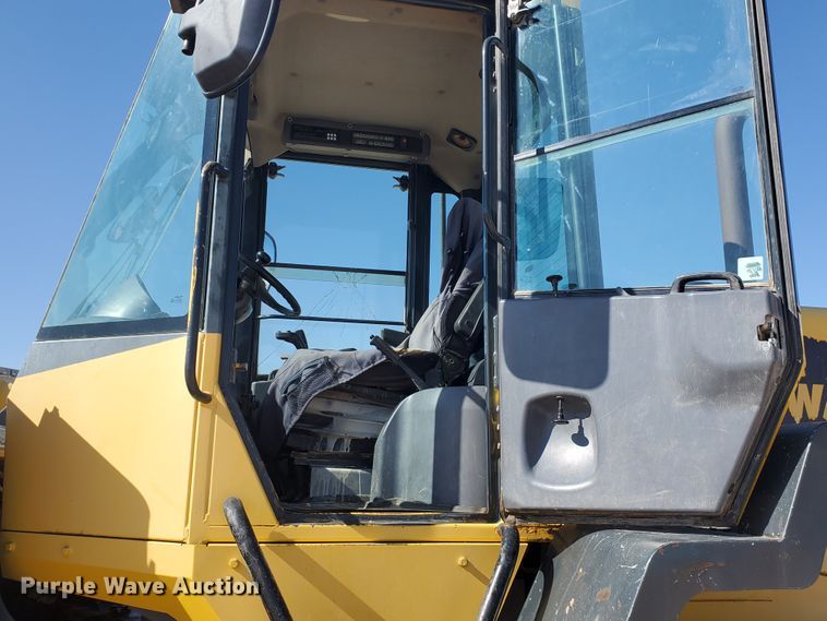 image for item HO9599 2006 Komatsu WA320-5L  wheel loader
