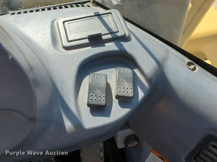 image for item HO9599 2006 Komatsu WA320-5L  wheel loader