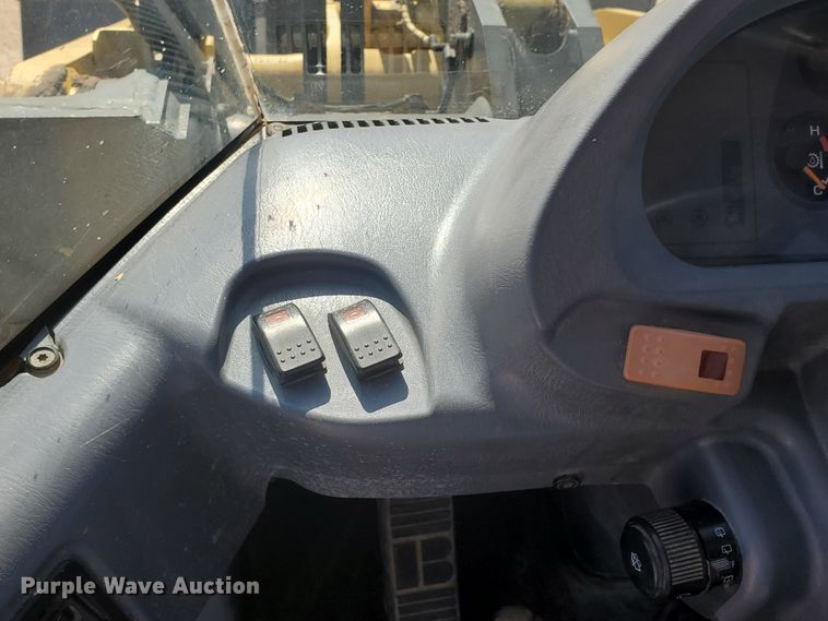 image for item HO9599 2006 Komatsu WA320-5L  wheel loader