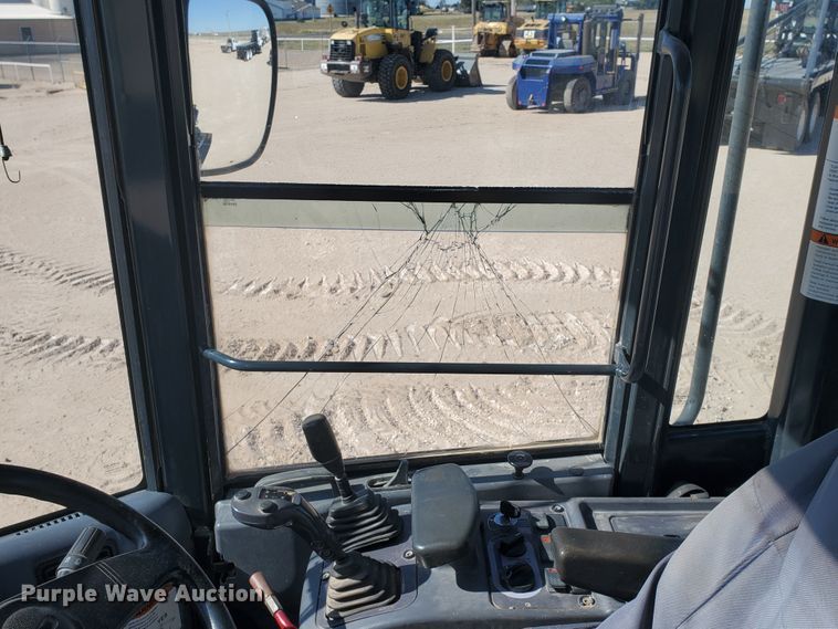 image for item HO9599 2006 Komatsu WA320-5L  wheel loader