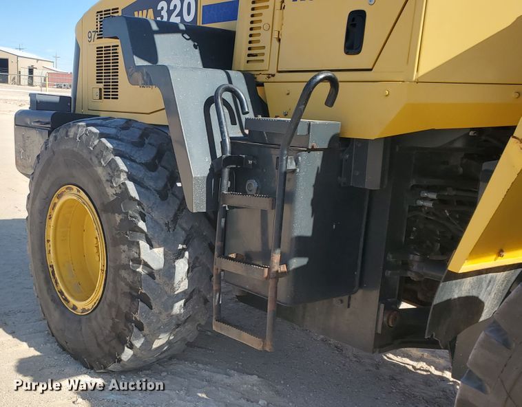 image for item HO9599 2006 Komatsu WA320-5L  wheel loader