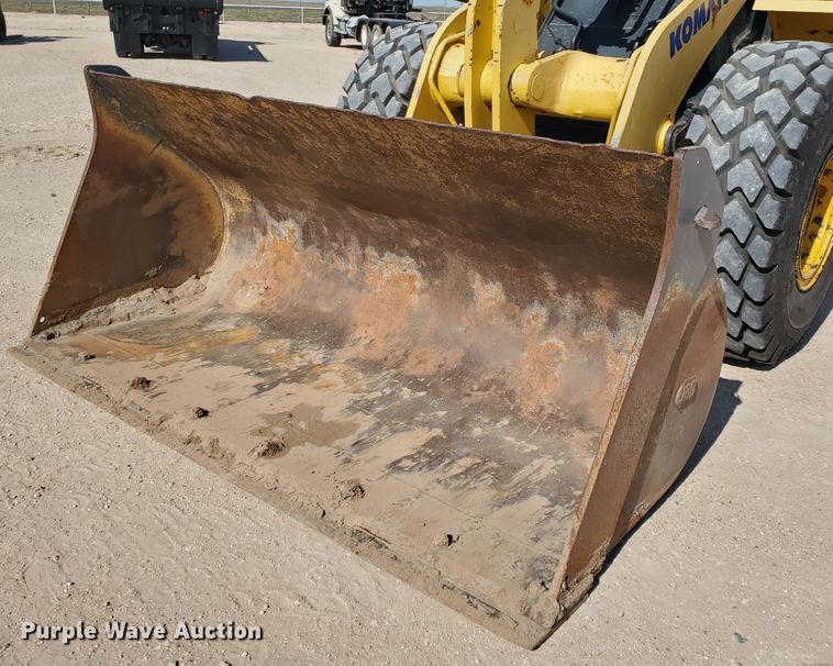 image for item HO9599 2006 Komatsu WA320-5L  wheel loader