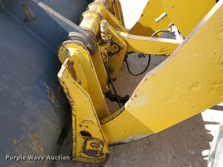 image for item HO9599 2006 Komatsu WA320-5L  wheel loader