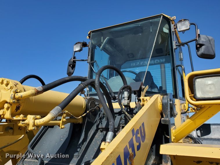 image for item HO9599 2006 Komatsu WA320-5L  wheel loader