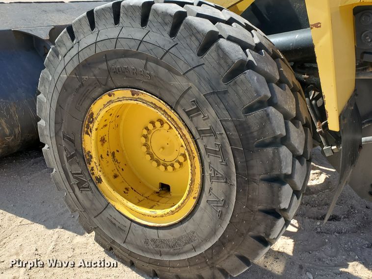 image for item HO9599 2006 Komatsu WA320-5L  wheel loader