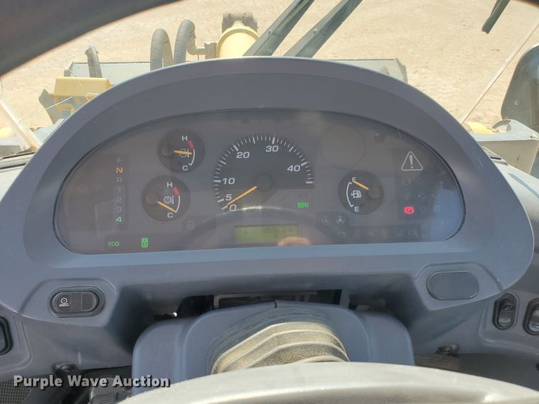 image for item HO9600 2008 Komatsu WA250-6  wheel loader