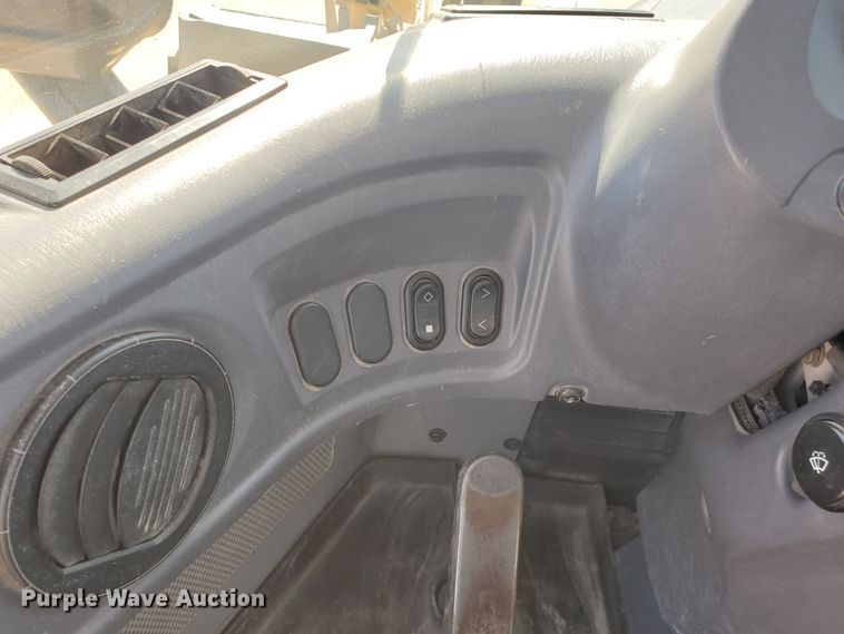 image for item HO9600 2008 Komatsu WA250-6  wheel loader