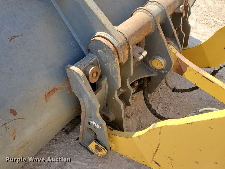 image for item HO9600 2008 Komatsu WA250-6  wheel loader